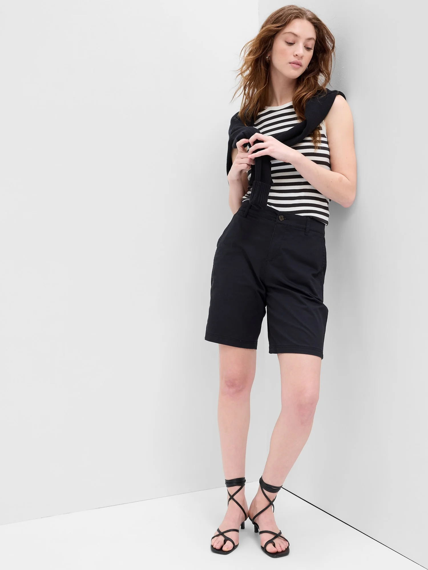 GAP Quần Short Vải Nữ - Bermuda Short