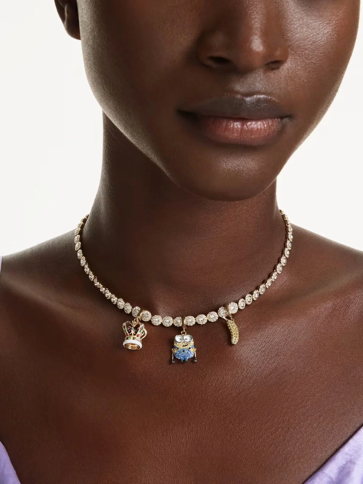 SWAROVSKI Mặt Dây Đeo Minions:Charm Crown Amet/Gos