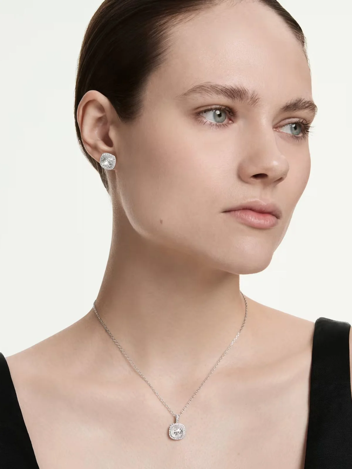 SWAROVSKI Bộ Trang Sức Una:Set Cushion Cry/Rhs