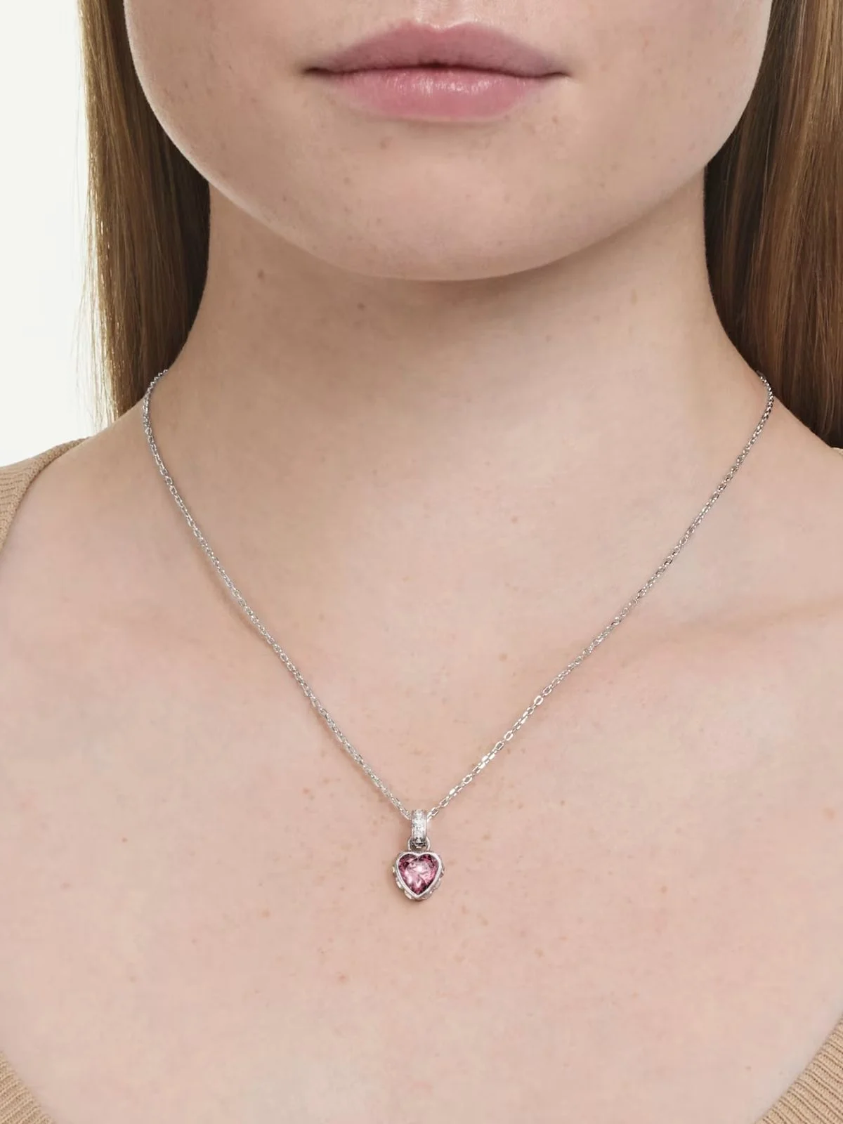 SWAROVSKI Vòng Cổ Mp Chroma:Pend Hrt Fanpi/Rhs