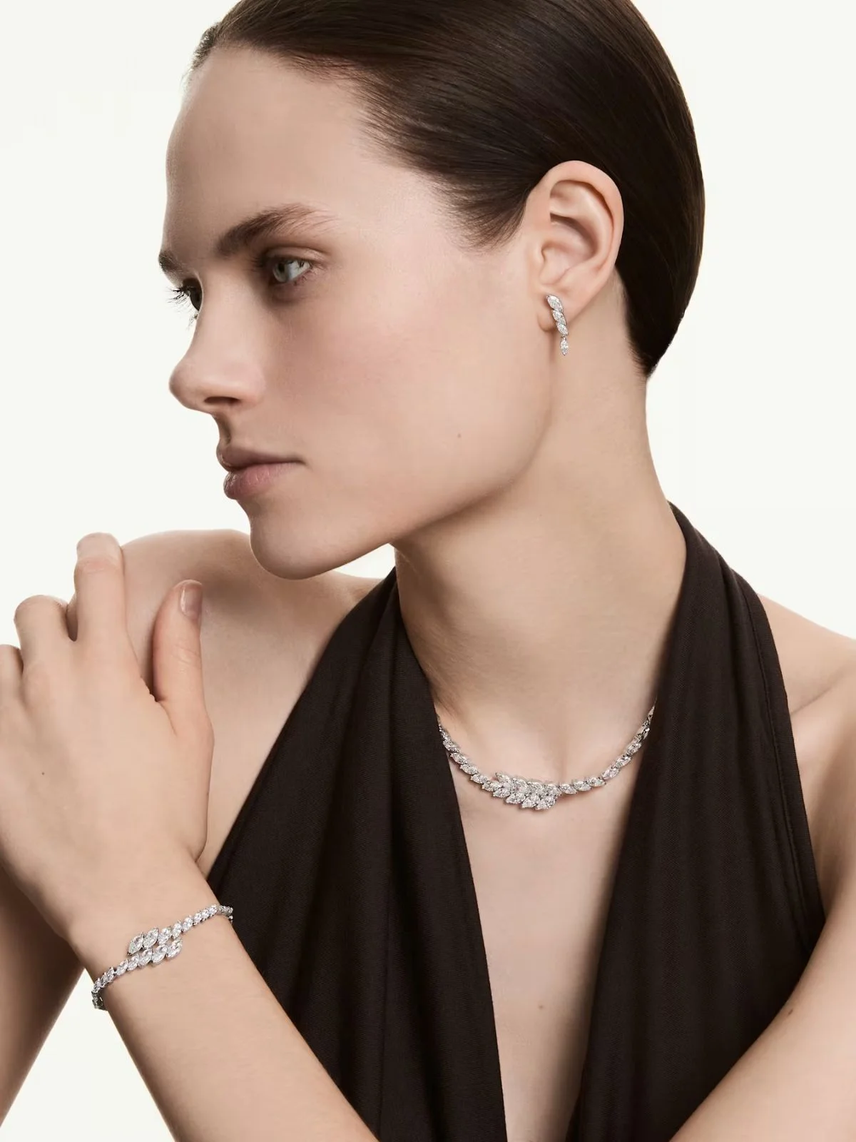 SWAROVSKI Bộ Trang Sức Mesmera:Set White/Rhs