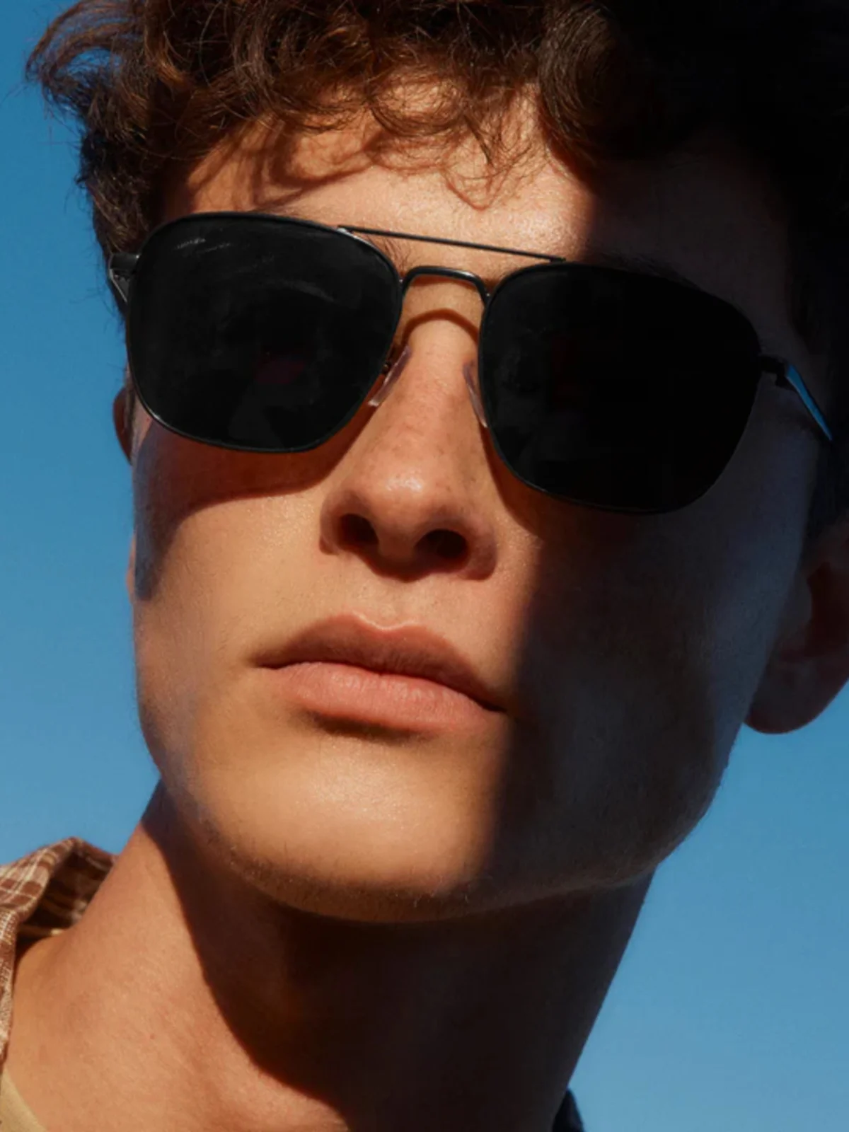 SUNNIES STUDIOS Kính Mát Gọng Phi Công Val Charcoal Midnight Polarized