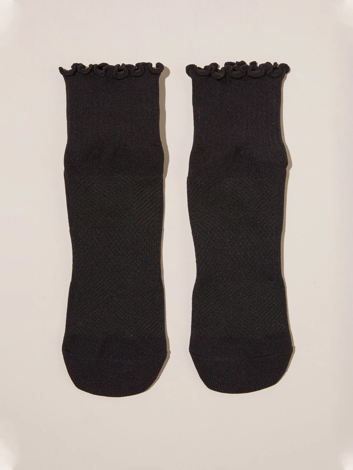 COTTON ON BODY Vớ Ngắn Nữ-Performance Mid Crew Frill Sock