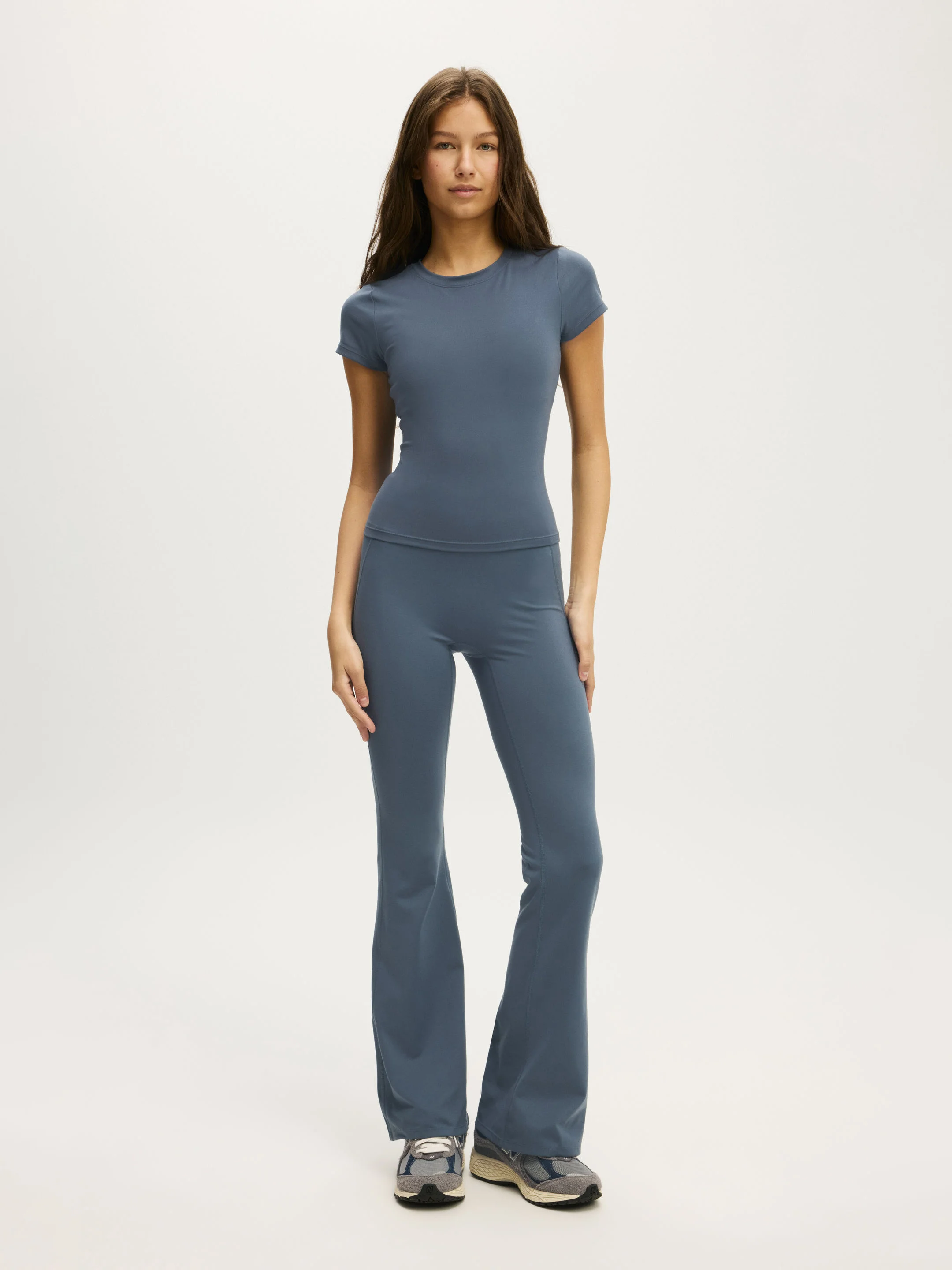 COTTON ON BODY Quần Dài Ống Loe Nữ-Ultra Soft Studio Flare Asia F