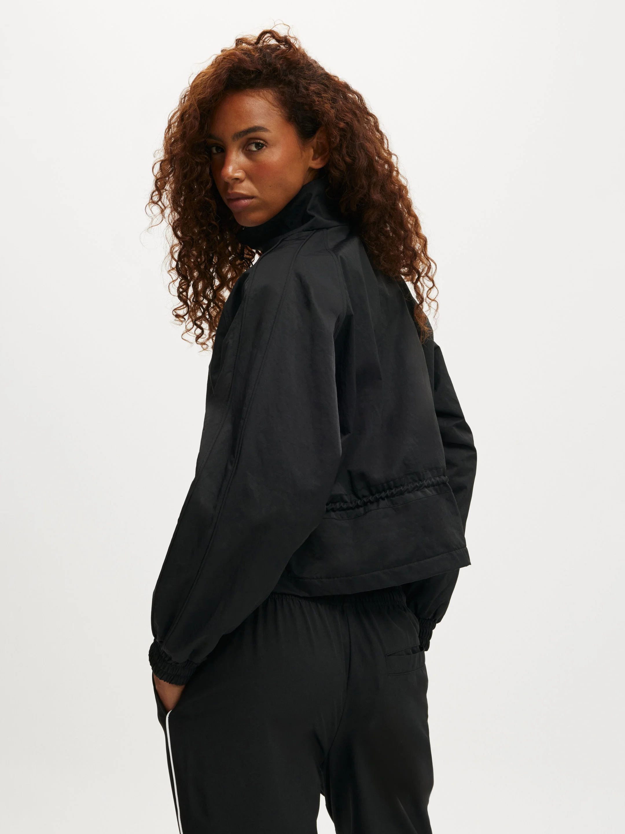 COTTON ON BODY Áo Khoác Dài Tay Nữ - Track Side Cropped Anorak