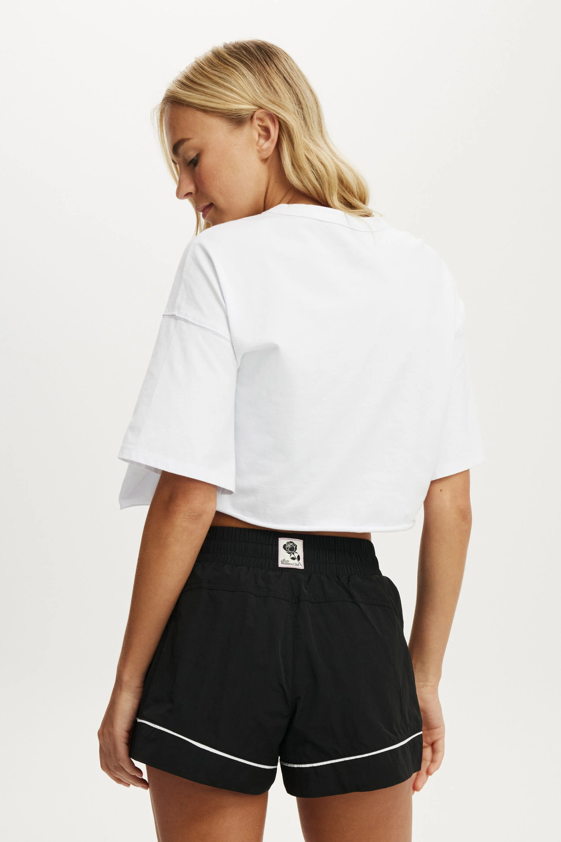 COTTON ON BODY Quần Ngắn Thể Thao Nữ - Woven Wellness Club Short