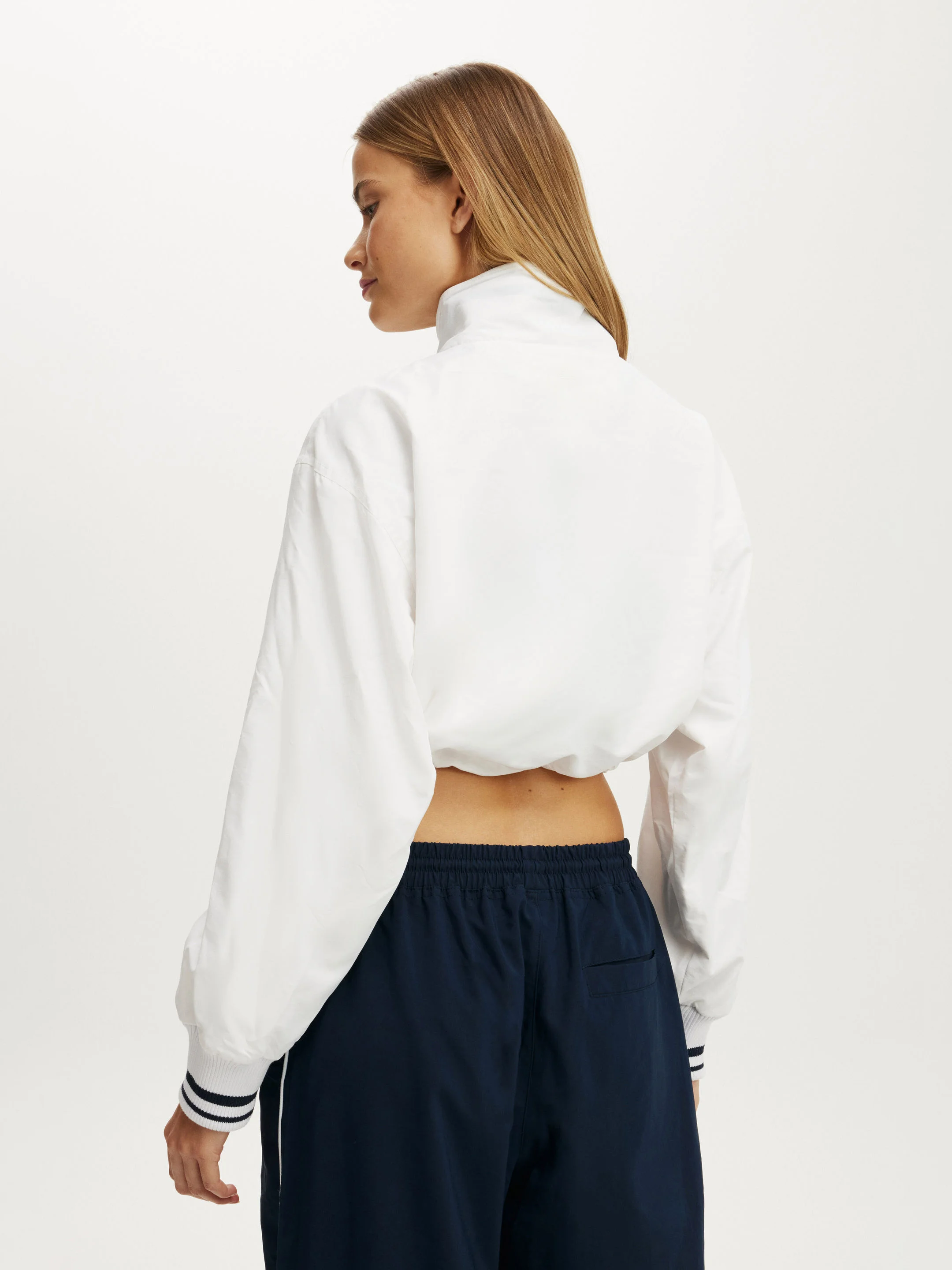 COTTON ON BODY Áo Khoác Dài Tay Nữ-Active Cropped Training Anorak