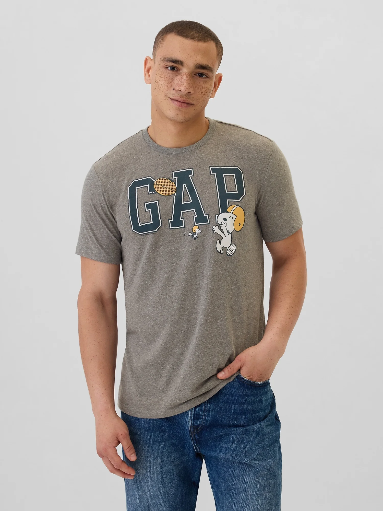 GAP Áo Thun Tay Ngắn Nam