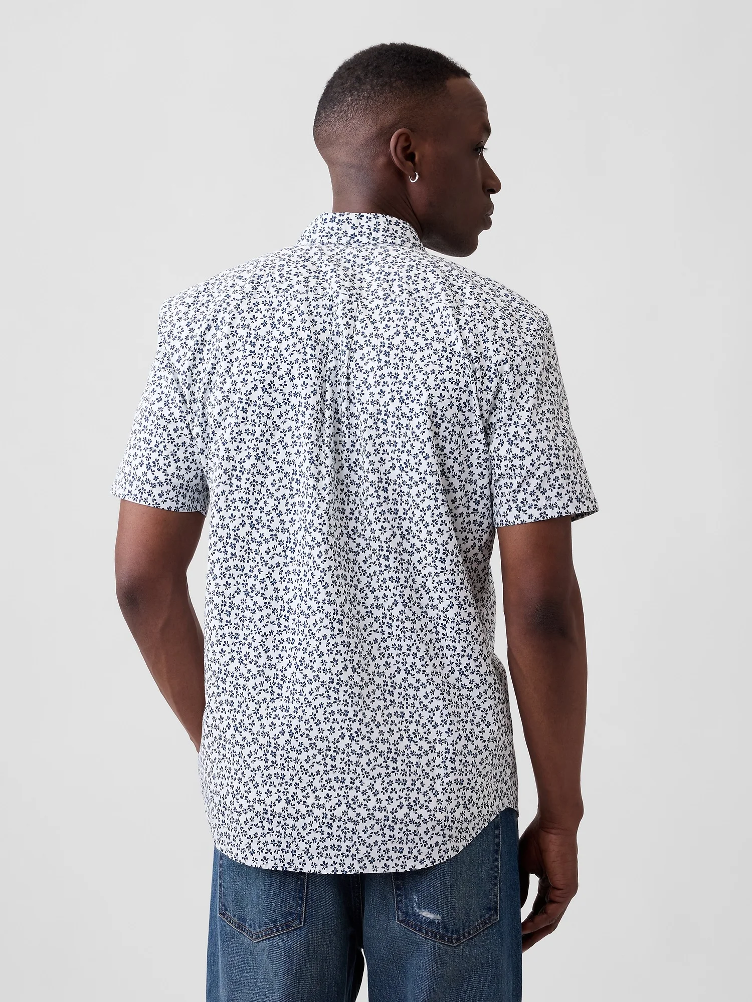 GAP Áo Sơ Mi Tay Ngắn Nam - Standard Fit