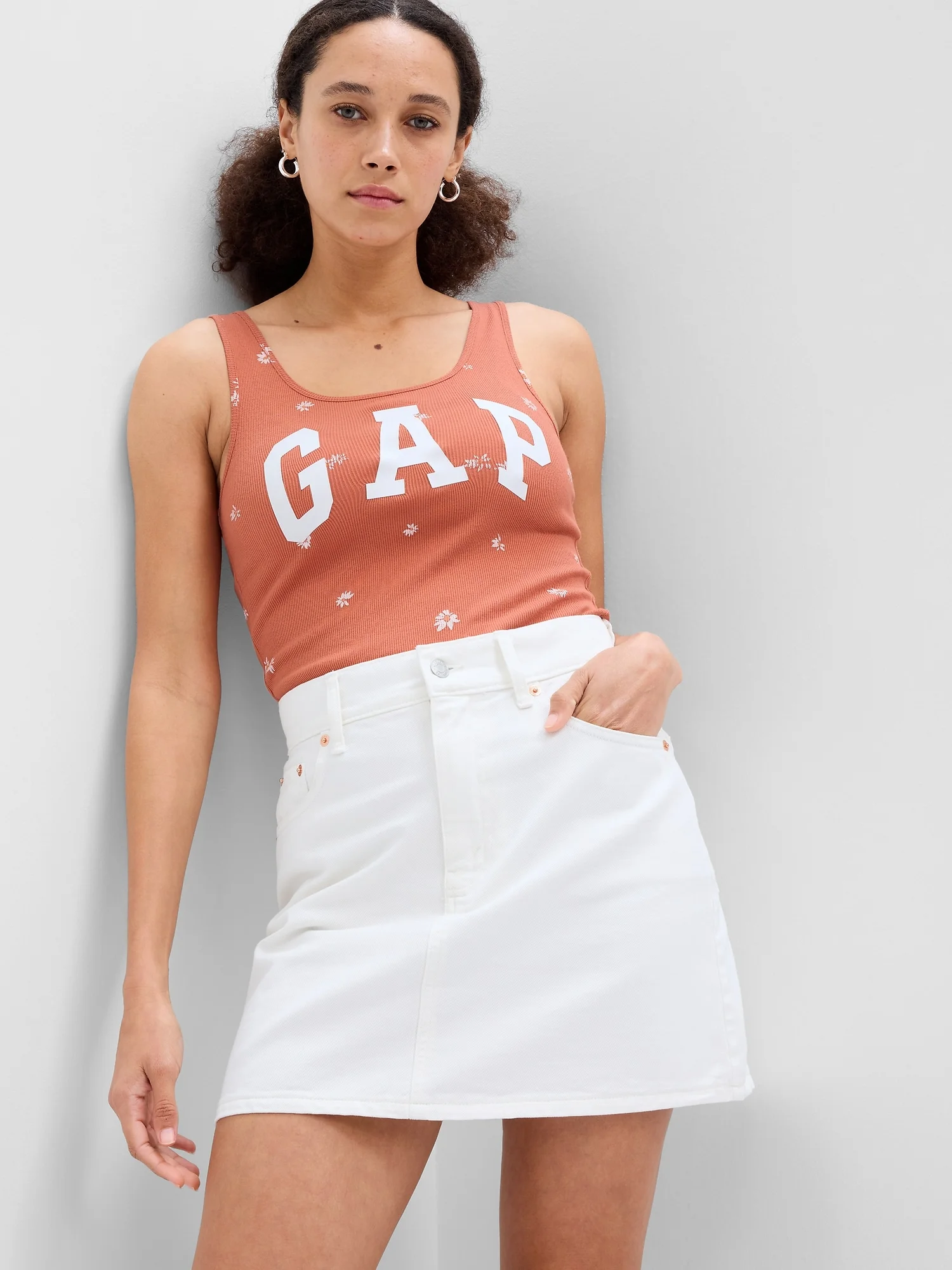 GAP Áo Sát Nách Nữ - Logo Boyfriend Tank