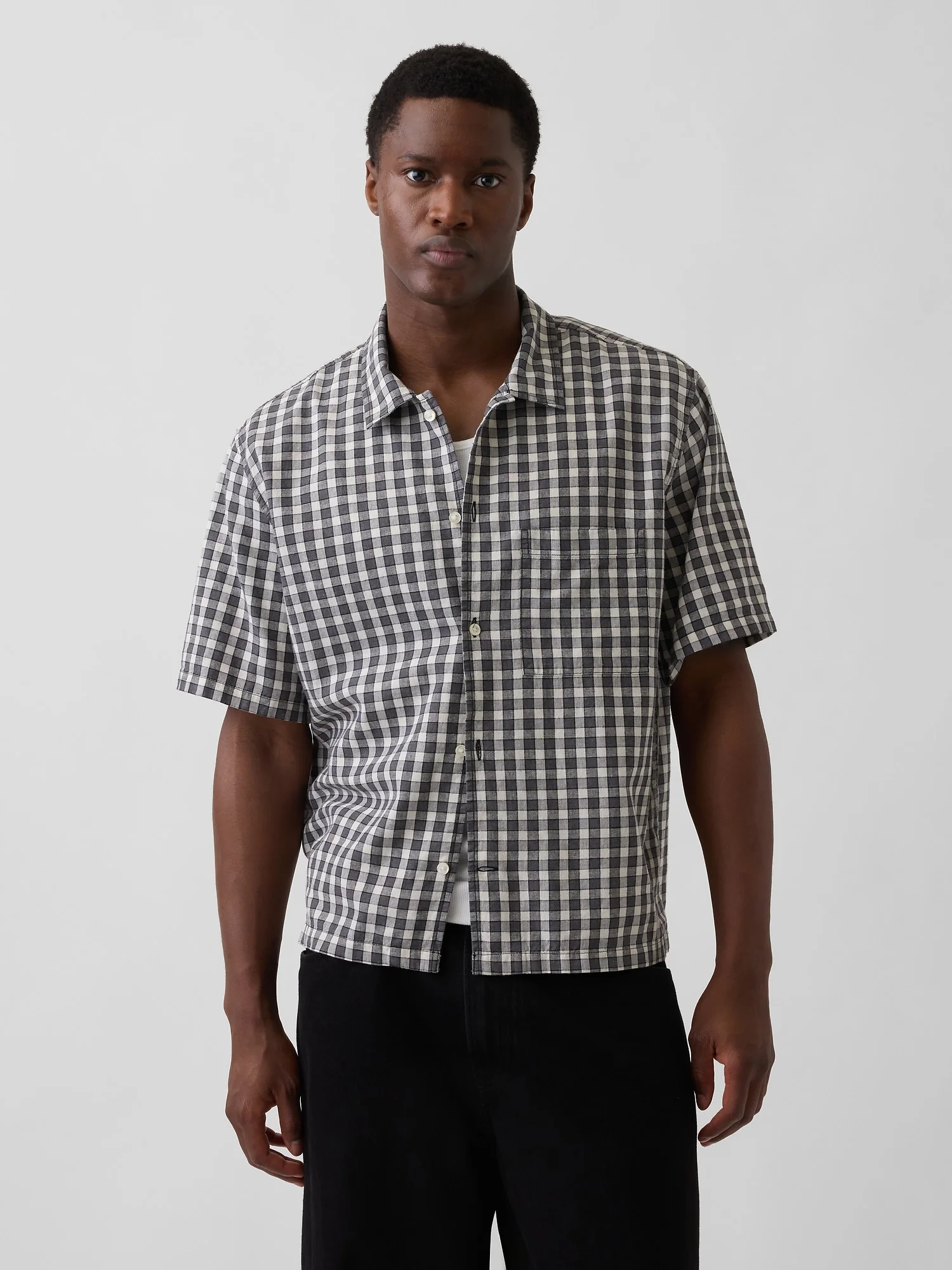 GAP Áo Sơ Mi Tay Ngắn Nam - Relaxed Straight