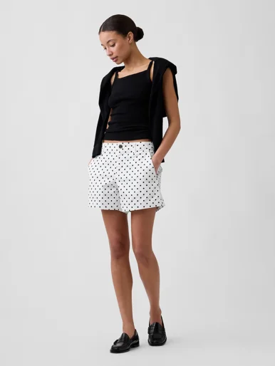 GAP Quần Short Vải Nữ
