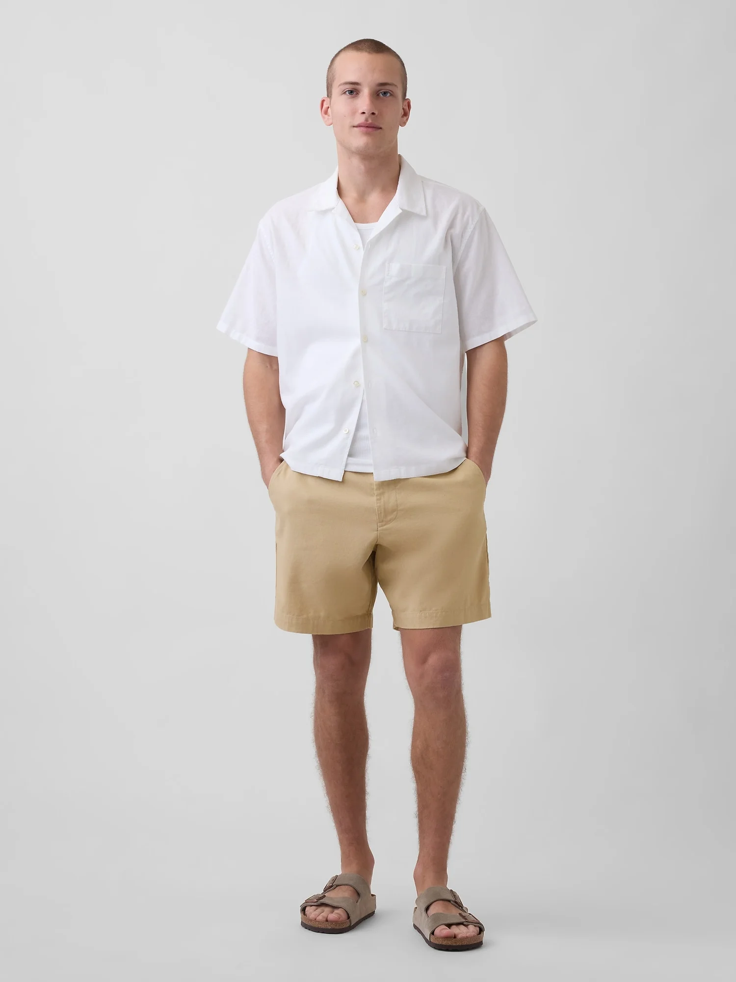 GAP Quần Short Vải Nam