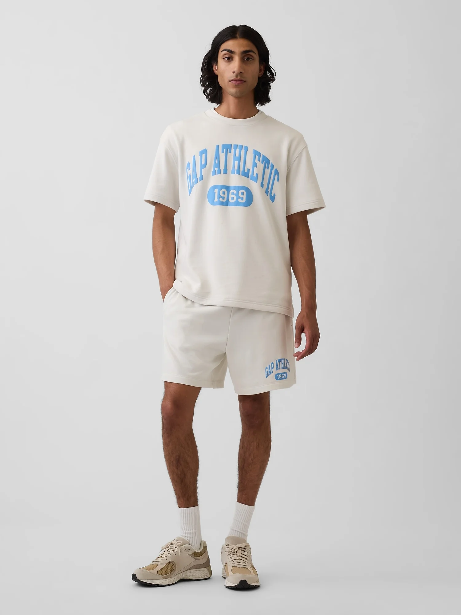 GAP Quần Short Nam - Relaxed