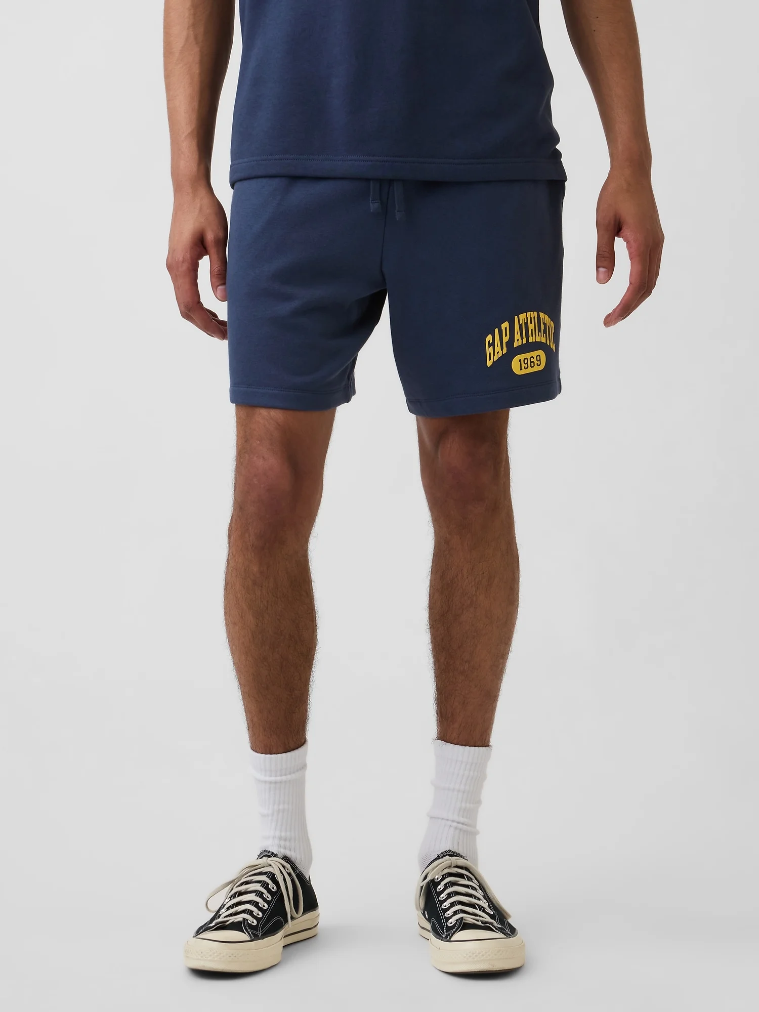 GAP Quần Short Nam - Relaxed