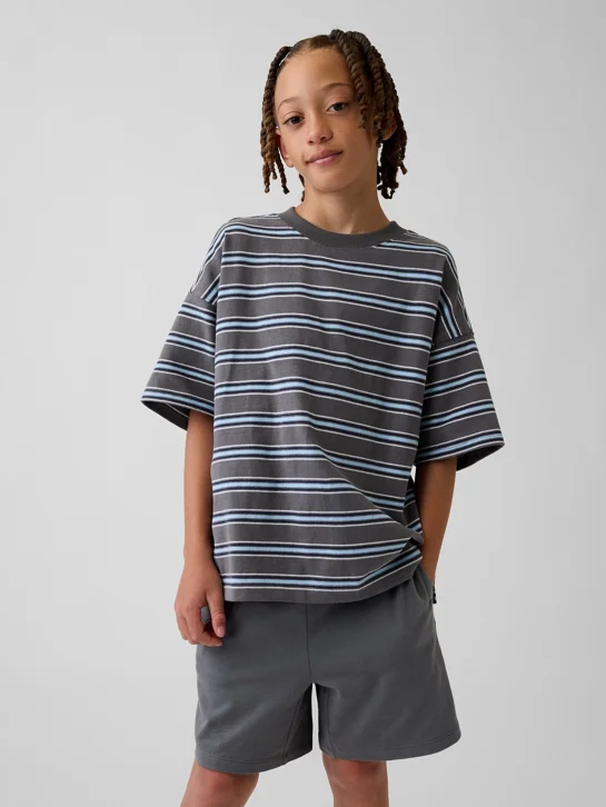 GAP Áo Thun Tay Ngắn Bé Trai - Oversized