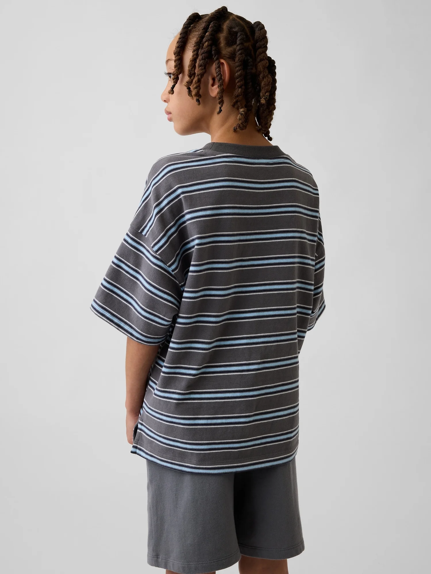 GAP Áo Thun Tay Ngắn Bé Trai - Oversized