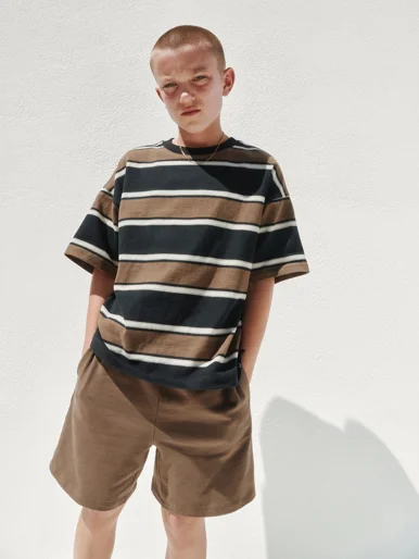 GAP Áo Thun Tay Ngắn Bé Trai - Oversized