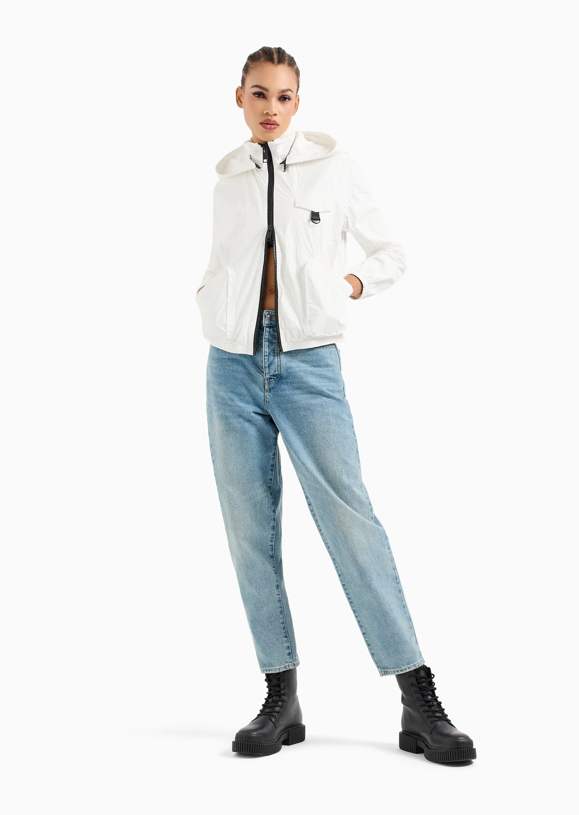 ARMANI EXCHANGE Quần Jeans Carrot Nữ
