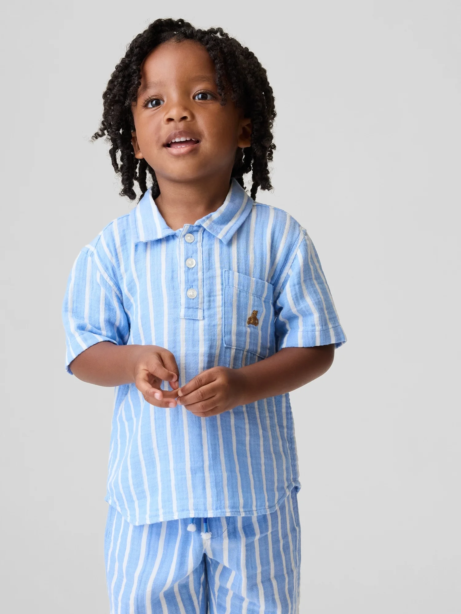 GAP Áo Sơ Mi Tay Ngắn Em Bé Trai Toddler