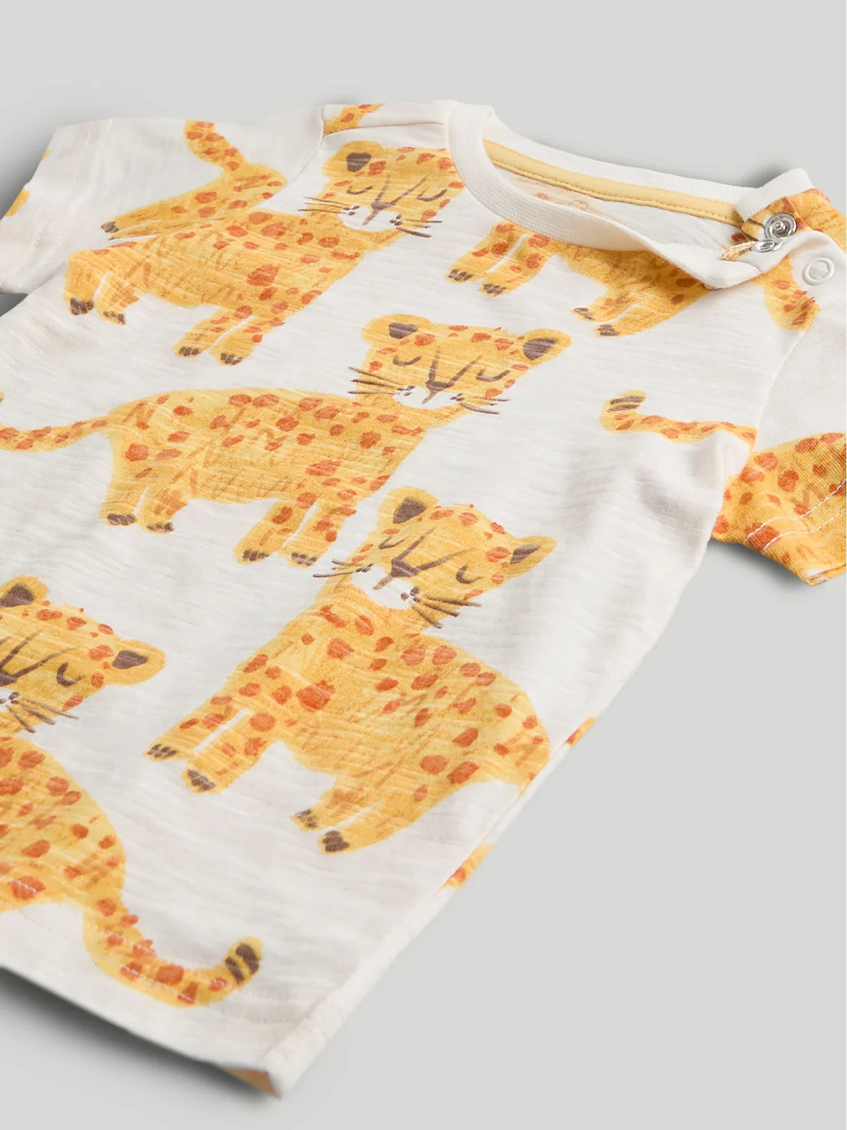 mothercare áo thun bé trai