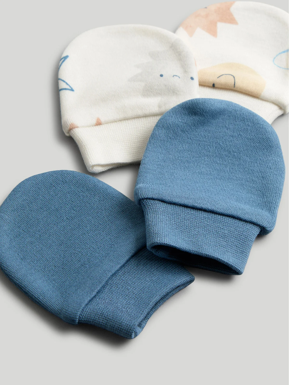 mothercare Bộ 2: bao tay bé trai