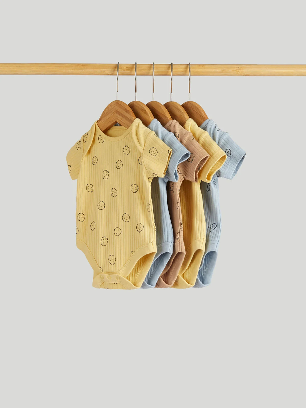 mothercare Bộ 5: áo liền quần bé trai