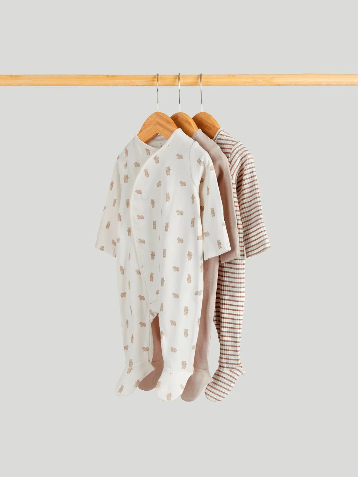 mothercare Bộ 3: áo liền quần em bé