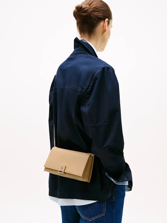 TOMMY HILFIGER Túi Đeo Chéo Nữ TH Her Flap W/Chain