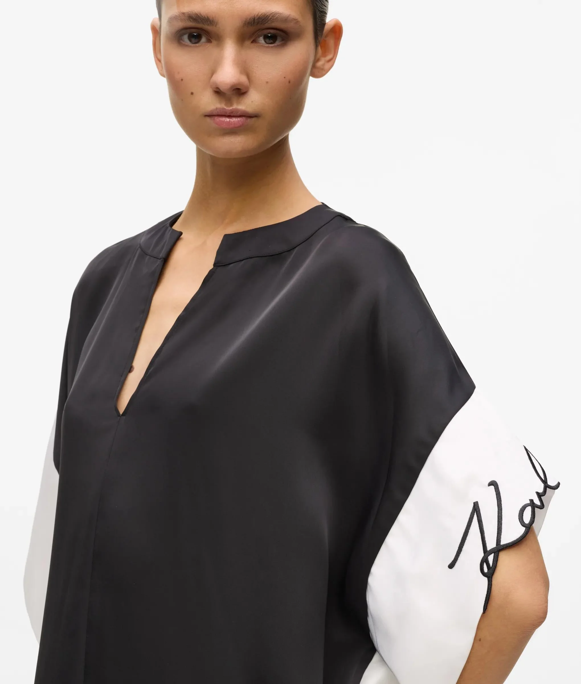 KARL LAGERFELD Đầm Nữ