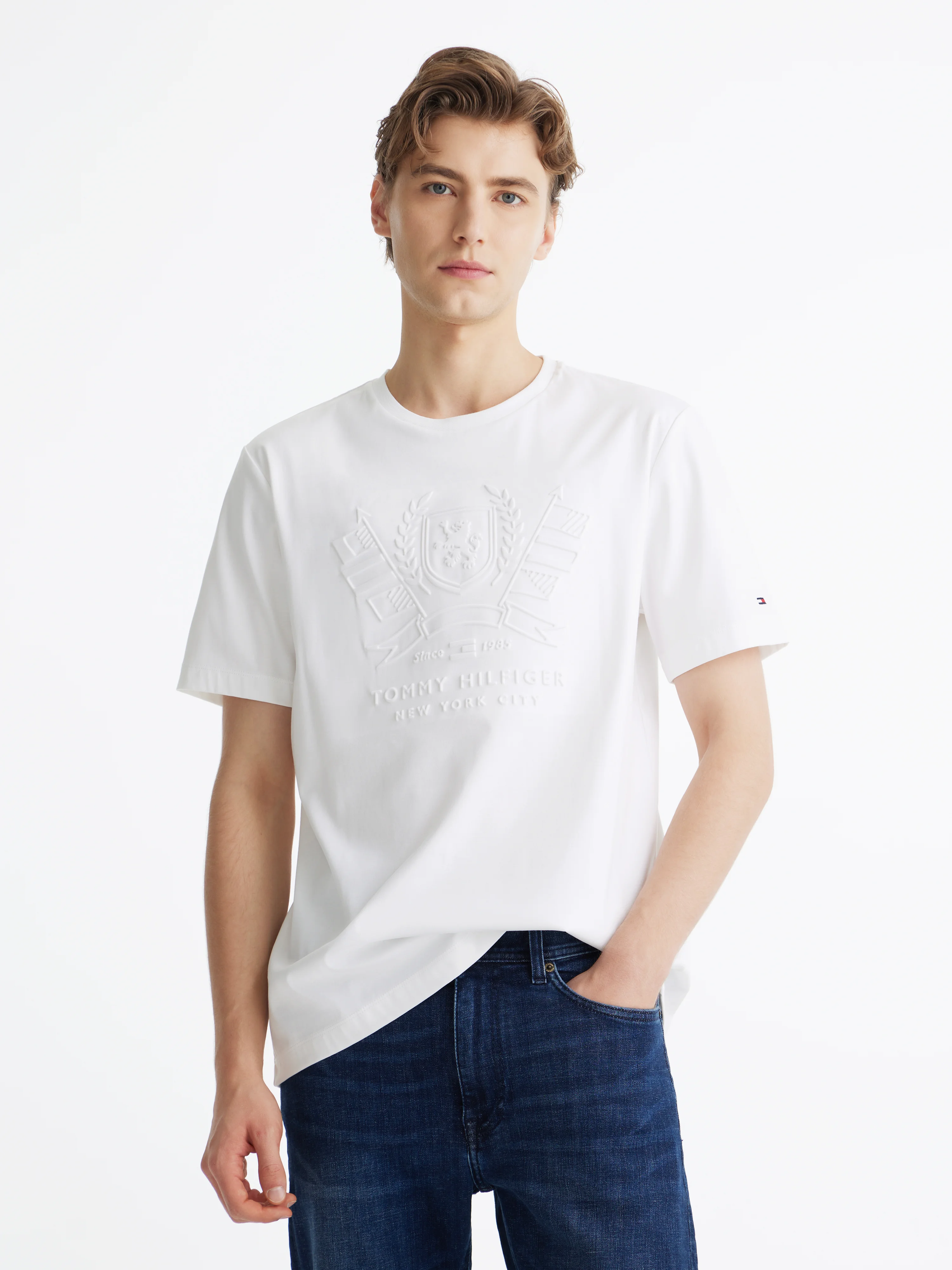 TOMMY HILFIGER Áo Thun Nam Tay Ngắn Emboss Icon Graphic Tee