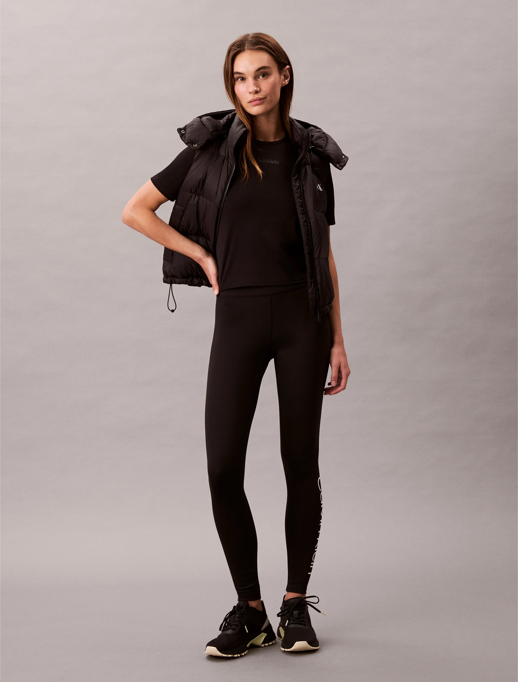 CK SPORT Áo Thun Thể Thao Nữ Semi Fitted Fit