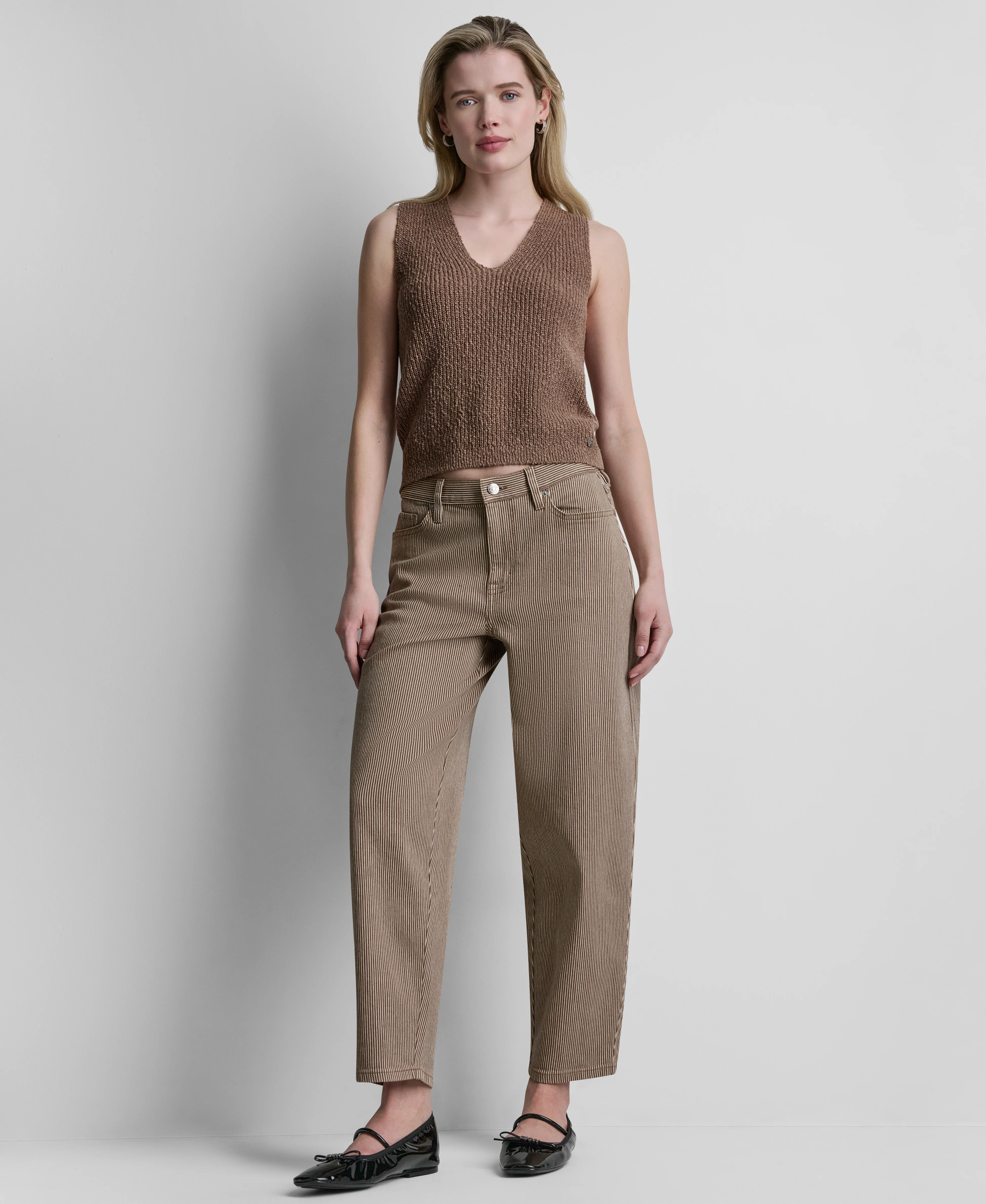 DKNY Áo Len Nữ Slvls V-Neck Rib Slub Sweater