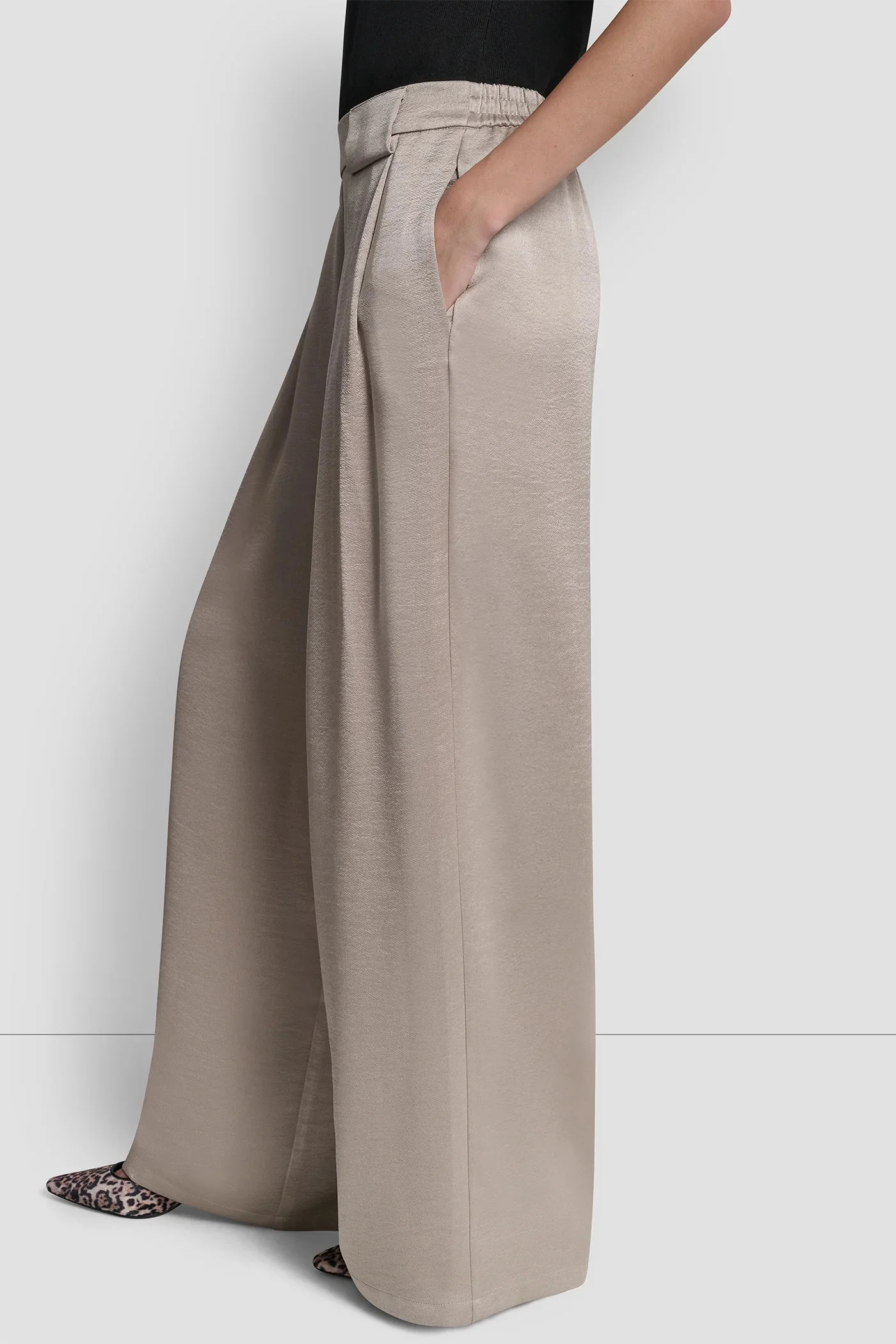 DKNY Quần Dài Nữ Pleated Wide Leg Sbc Pant