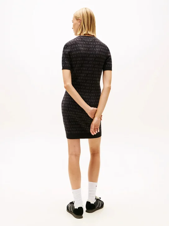 TOMMY JEANS Đầm Nữ TJW Aop Spellout Sweater Dress