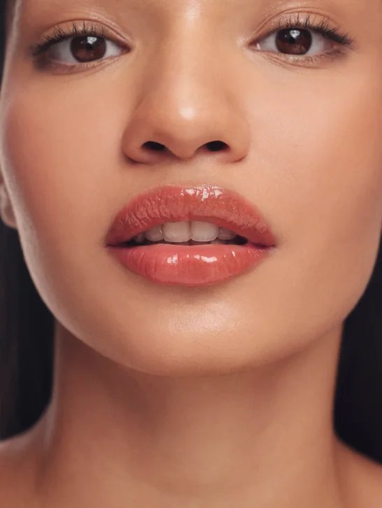 SUNNIES FACE Son Bóng Dưỡng Ẩm Glidegloss In Tropic 2.3g