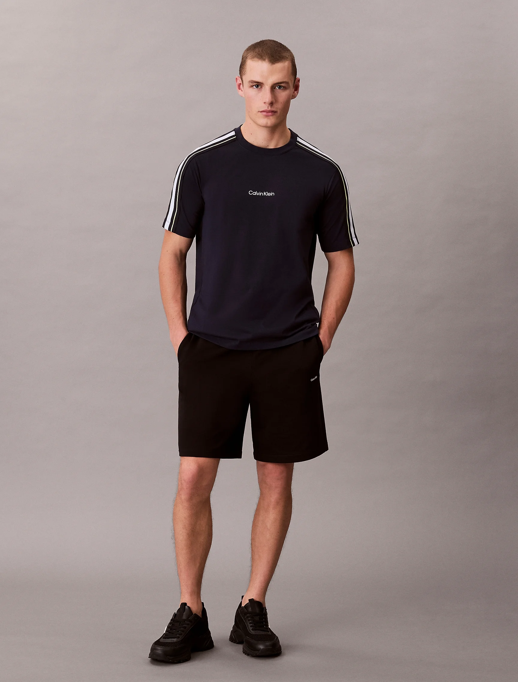 CK SPORT Áo Thun Thể Thao Nam Regular Fit