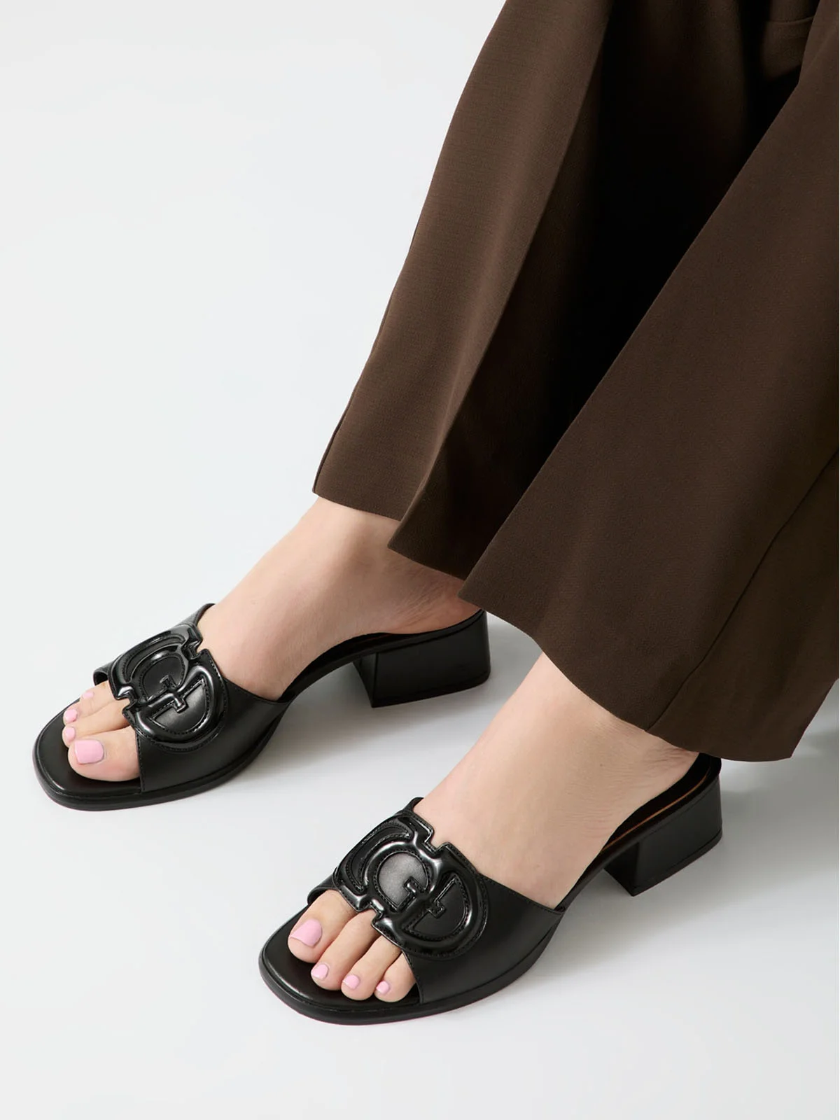 GUESS FOOTWEAR Dép Cao Gót Nữ - gwCERINNA