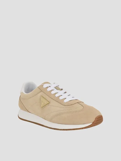 GUESS FOOTWEAR Giày Kiểu Thể Thao Nữ