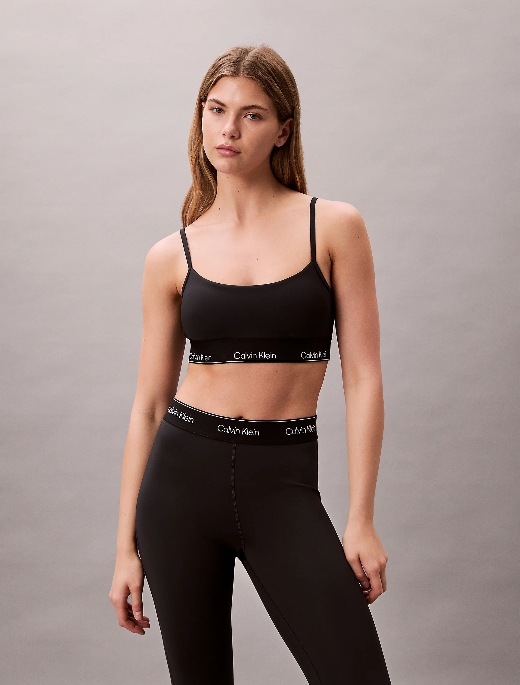 CK SPORT Áo Bra Thể Thao Nữ Low Support Fit