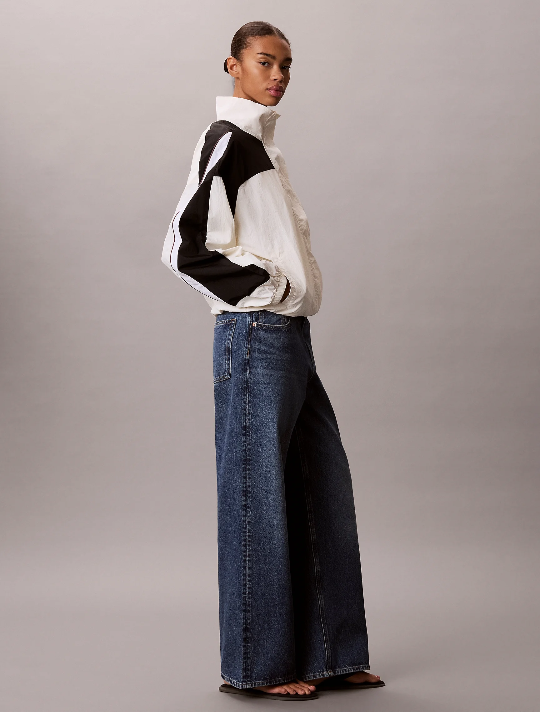 CK SPORT Áo Khoác Thể Thao Nữ Icon Sport Track Jacket