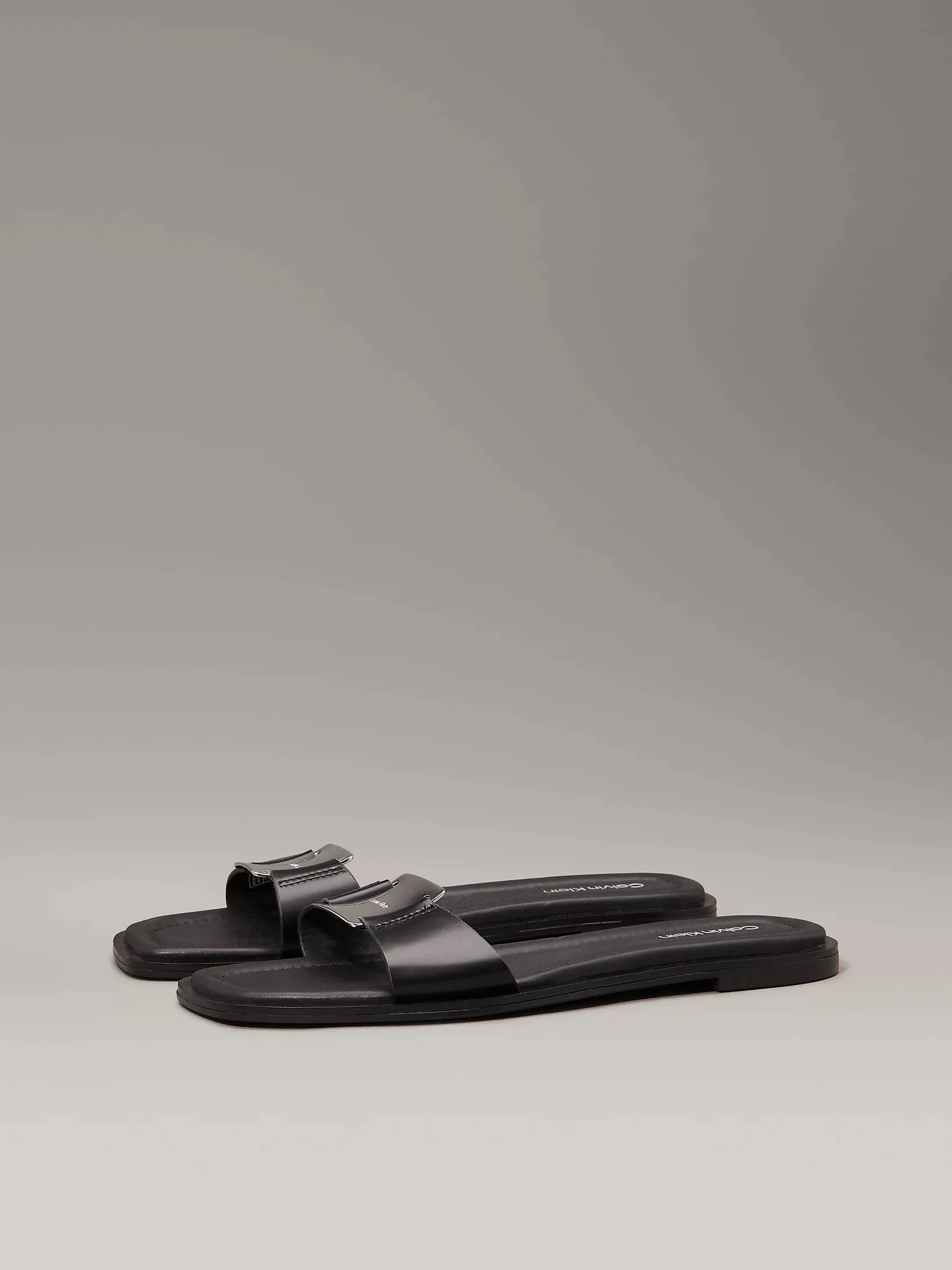 CK ACCESSORIES Dép Nữ