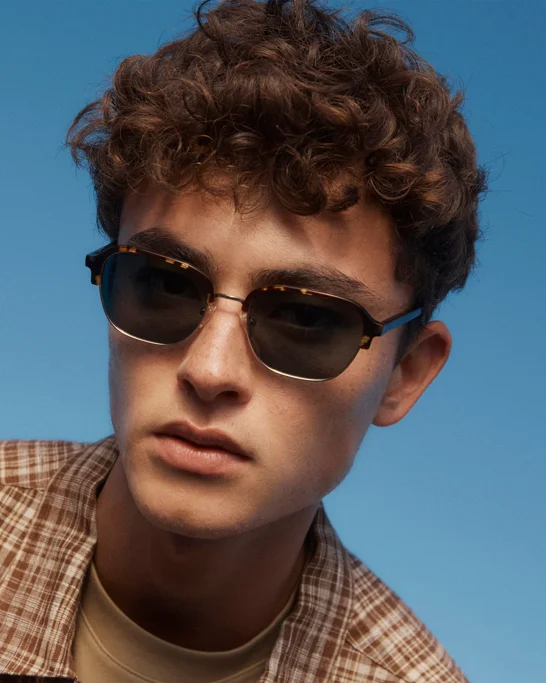 SUNNIES STUDIOS Kính Mát Gọng Vuông Luca White Gold Pond