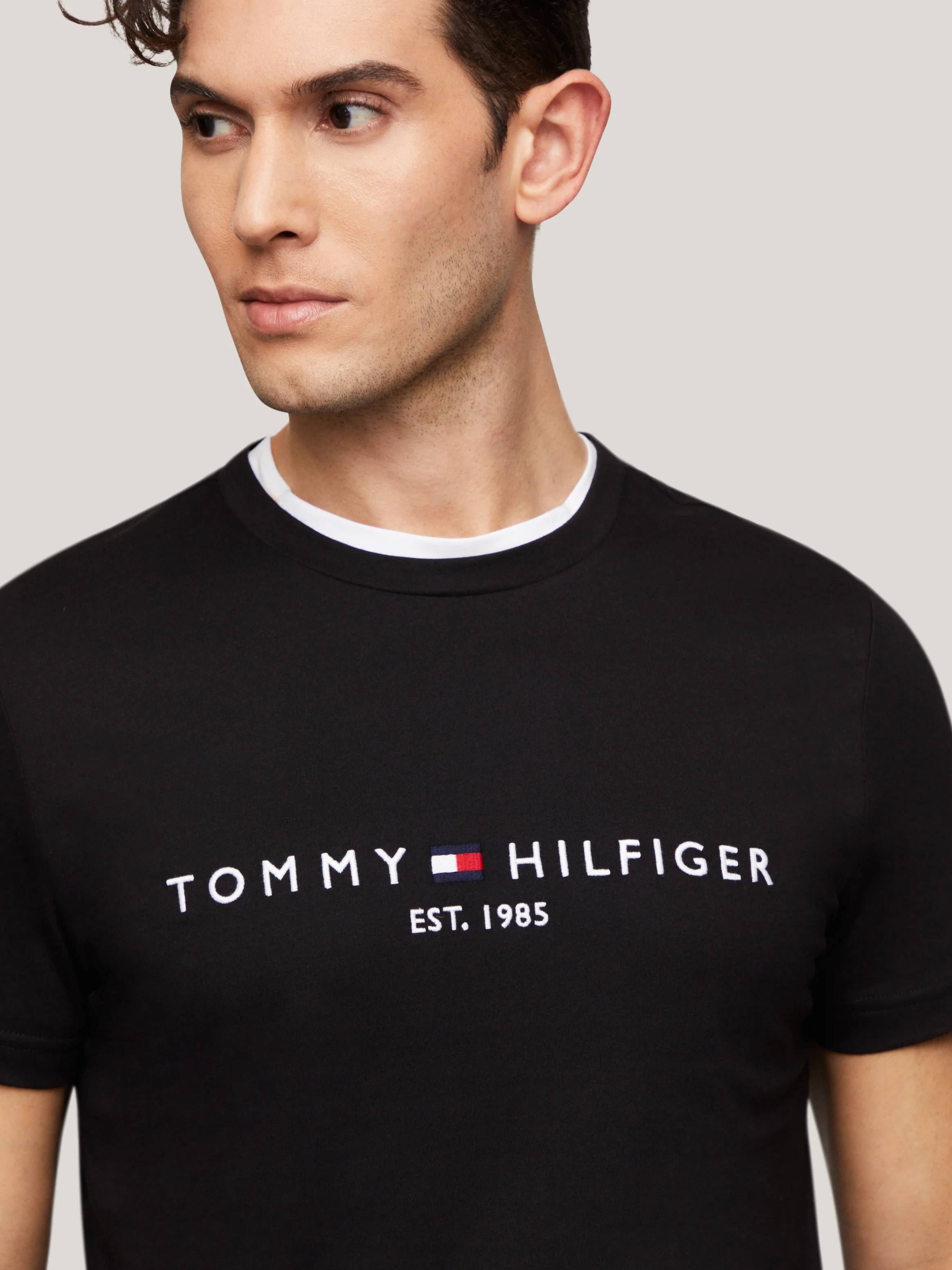 TOMMY HILFIGER Áo Thun Tay Ngắn Nam - IM Core Tommy Logo Tee