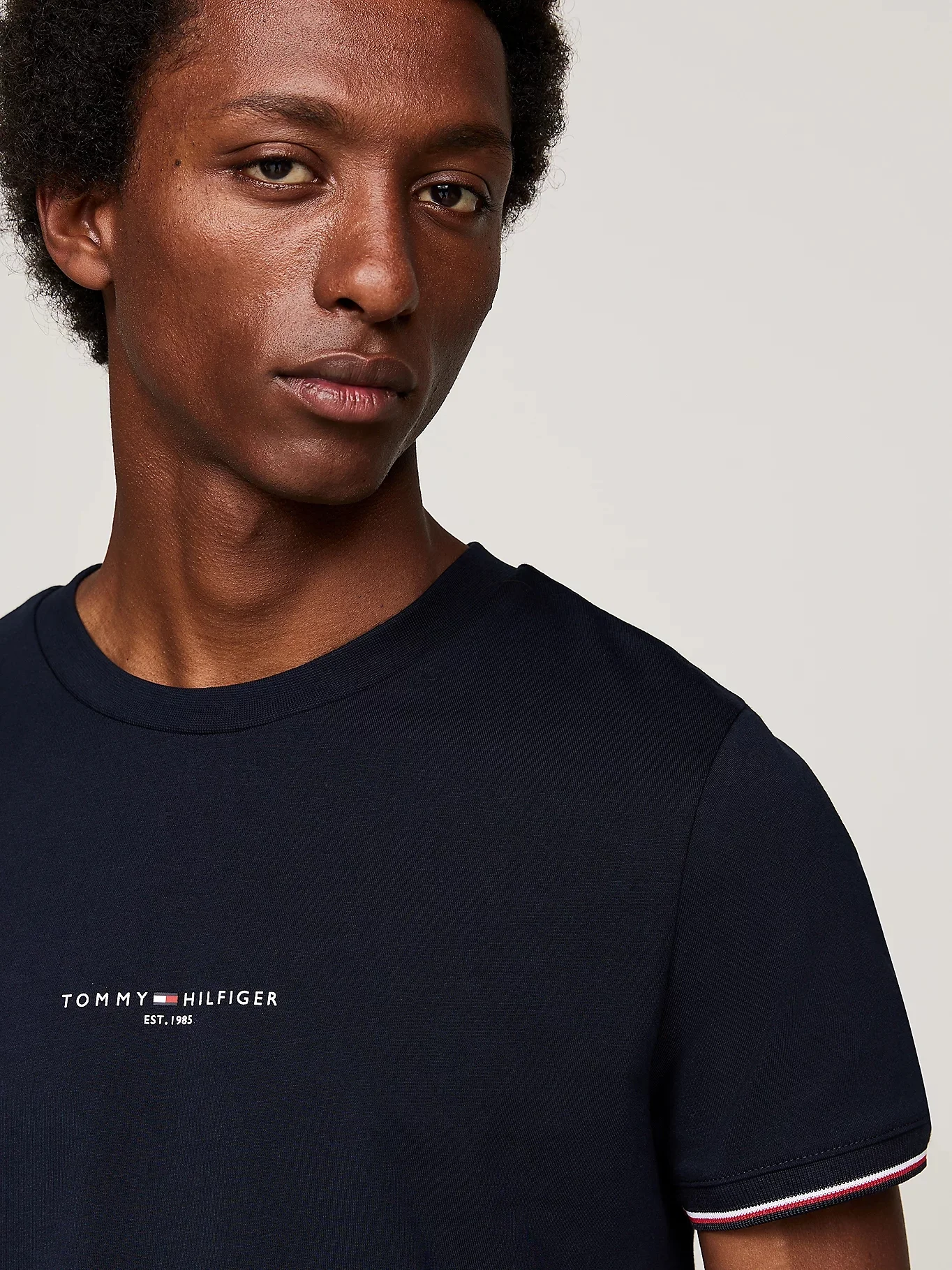 TOMMY HILFIGER Áo Thun Tay Ngắn Nam - Tommy Logo Tipped Tee