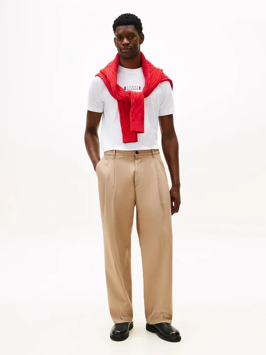 TOMMY HILFIGER Áo Thun Nam Tay Ngắn Brand Love Small Center Tee
