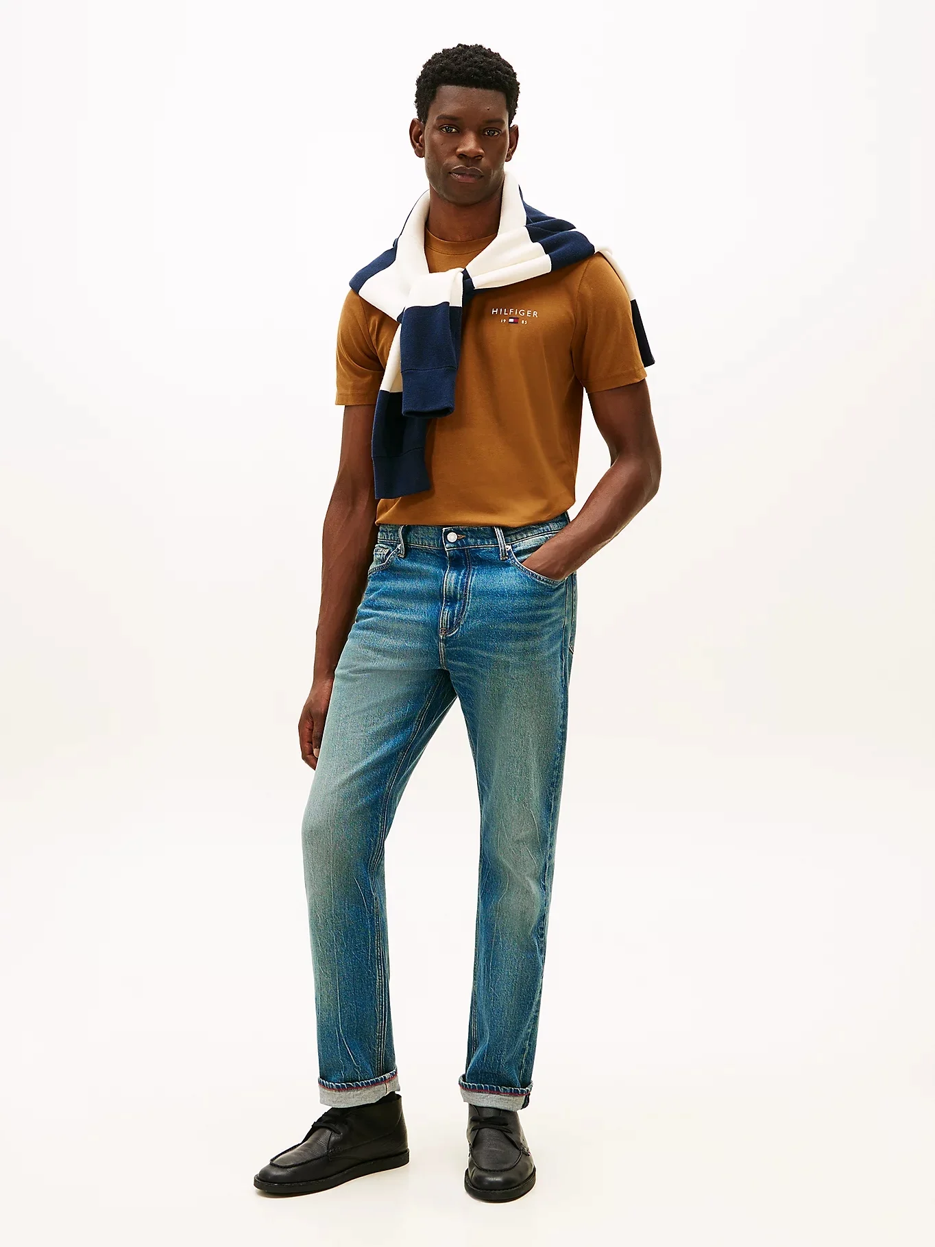 TOMMY HILFIGER Áo Thun Nam Tay Ngắn Brand Love Small Hilfiger Tee