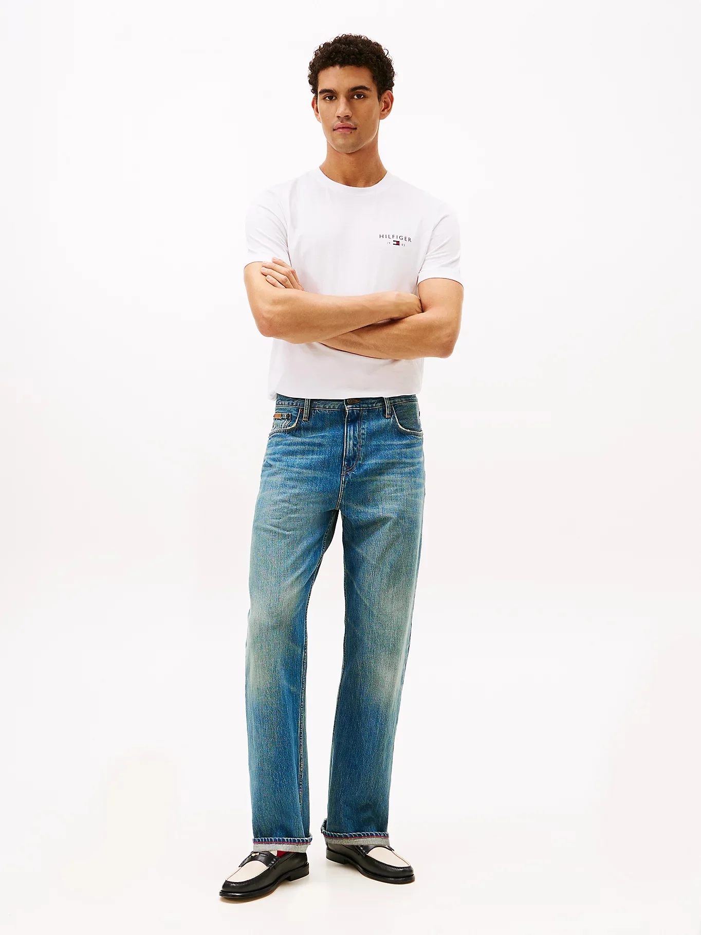 TOMMY HILFIGER Áo Thun Nam Tay Ngắn Brand Love Small Hilfiger Tee