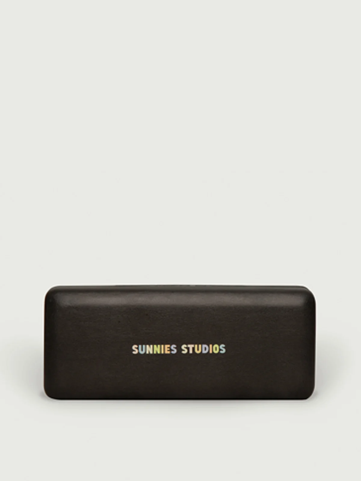 SUNNIES STUDIOS Set Hộp Mắt Kính Và Khăn Hardcase Charcoal