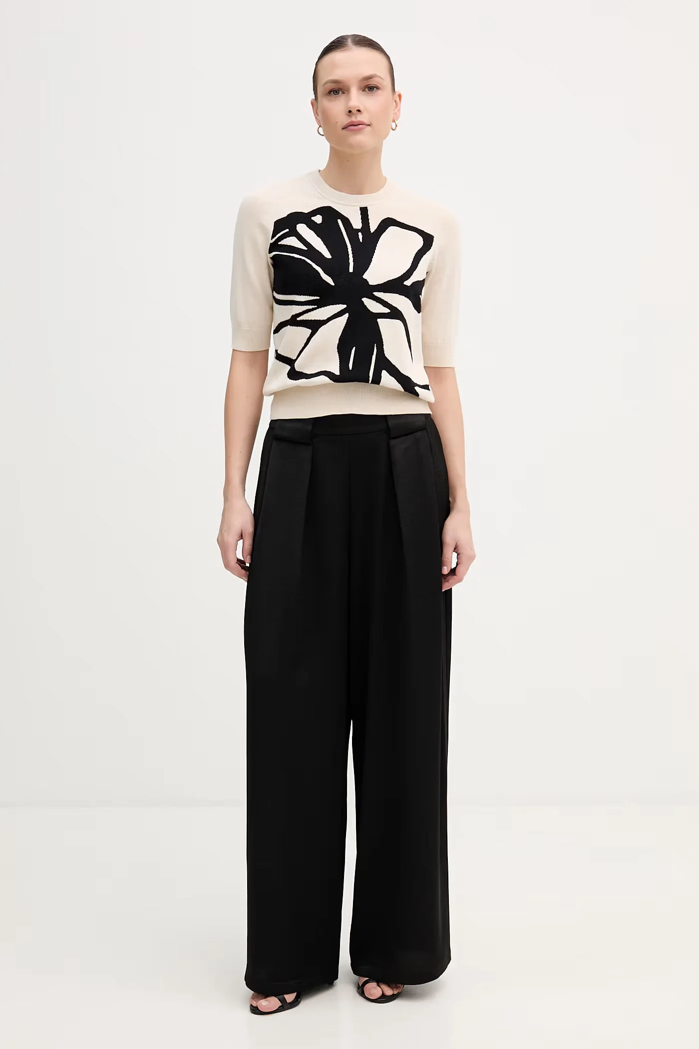 DKNY Áo Len Nữ S/S Graffiti Floral Jcqd Swtr
